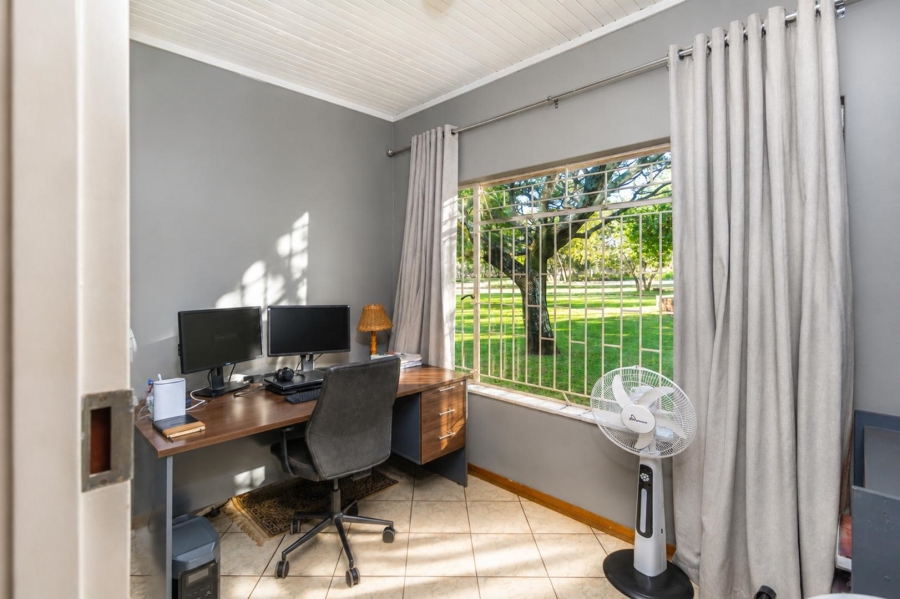 4 Bedroom Property for Sale in Rietfontein AH North West